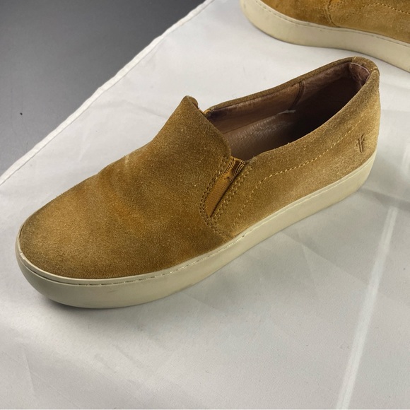 Frye Lena Women's Size 6.5M Slip On Sneaker Tan Suede Style 3470277-SNR - Picture 5 of 16